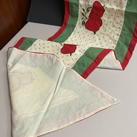 Home interiors & Gifts Table Runner Apples pattern - Picture 14 of 14